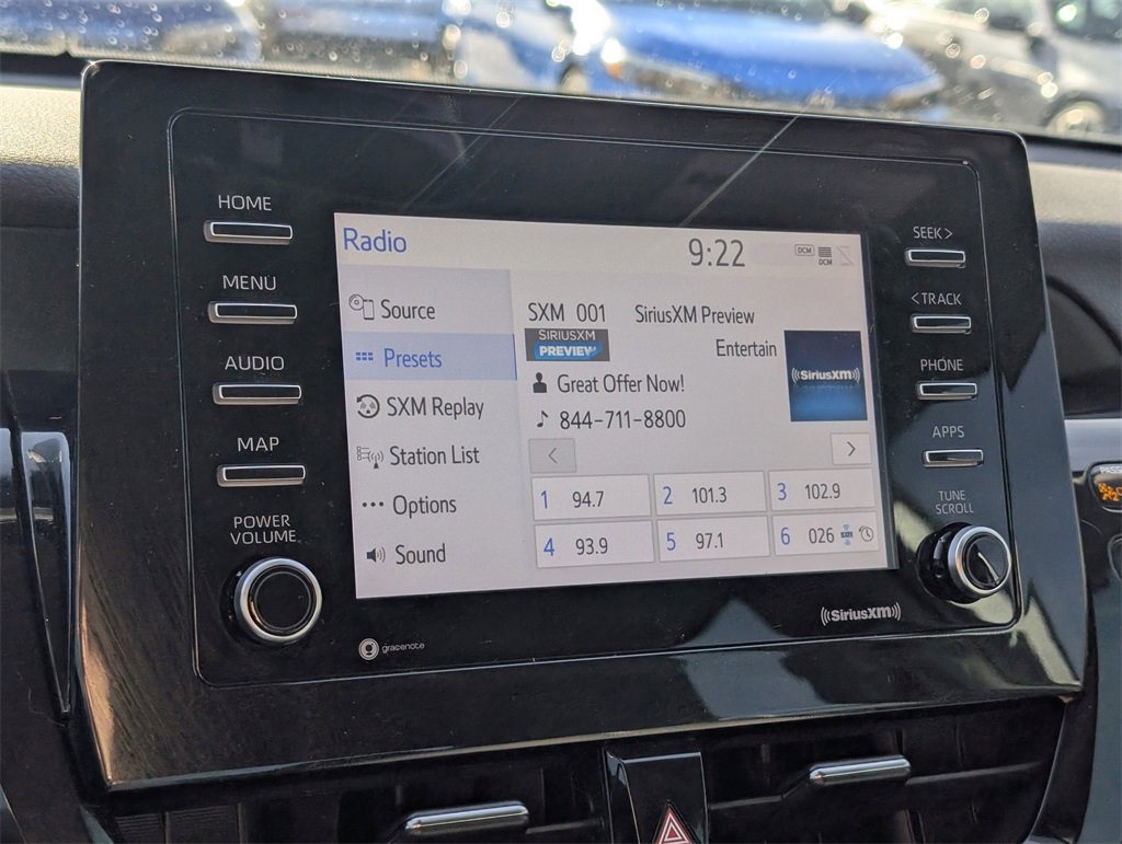 Used 2022 Toyota Camry SE image 15