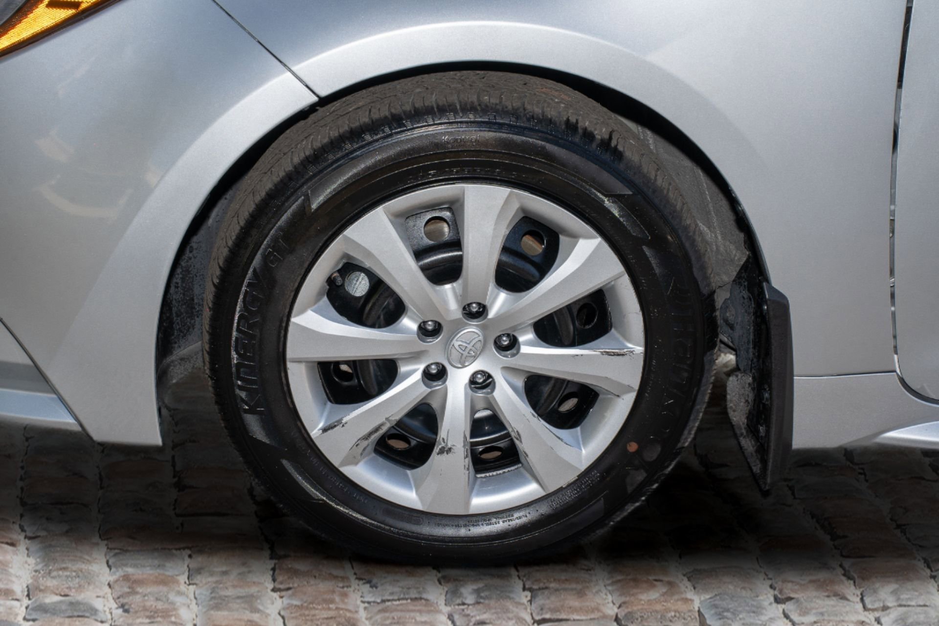 Used 2025 Toyota Corolla LE image 37