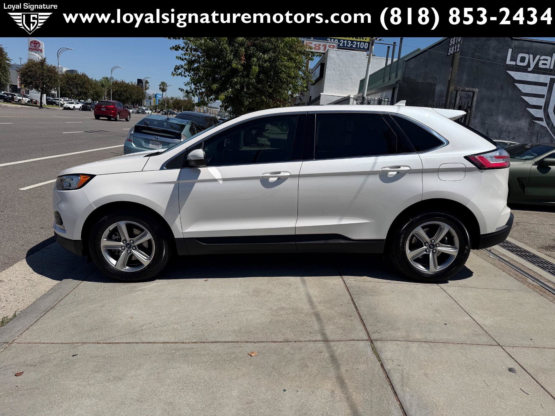 Used 2019 Ford Edge SEL w/ Equipment Group 201A FWD image 4