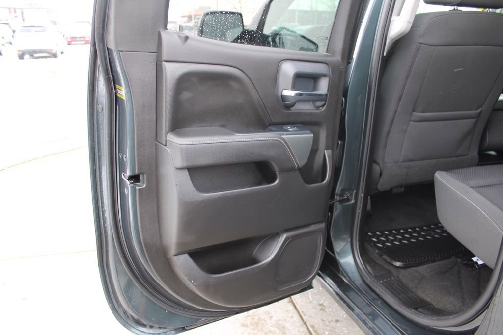 Used 2018 Chevrolet Silverado 1500 LT w/ All Star Edition image 25