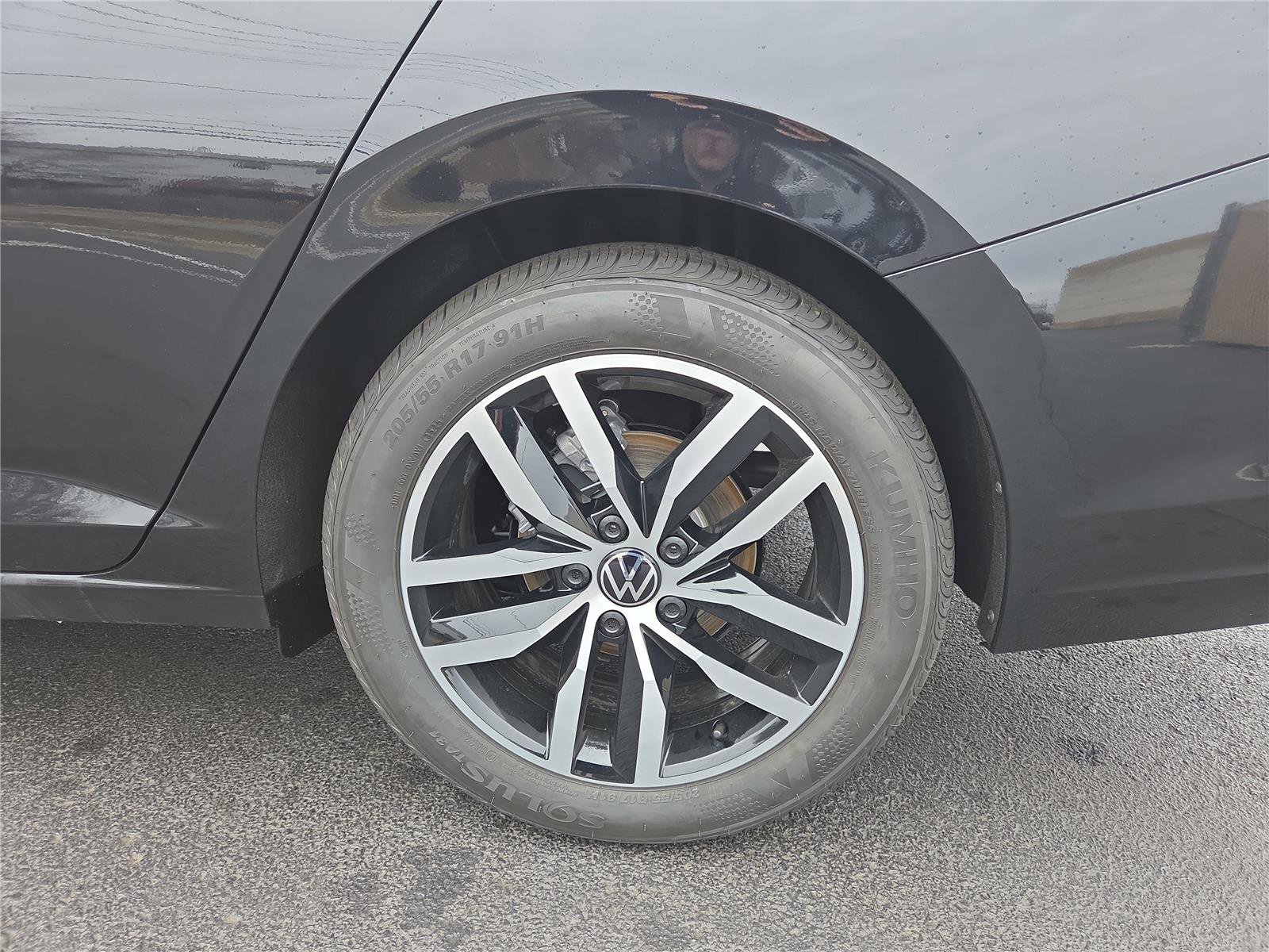 New 2026 Volkswagen Jetta SE image 10