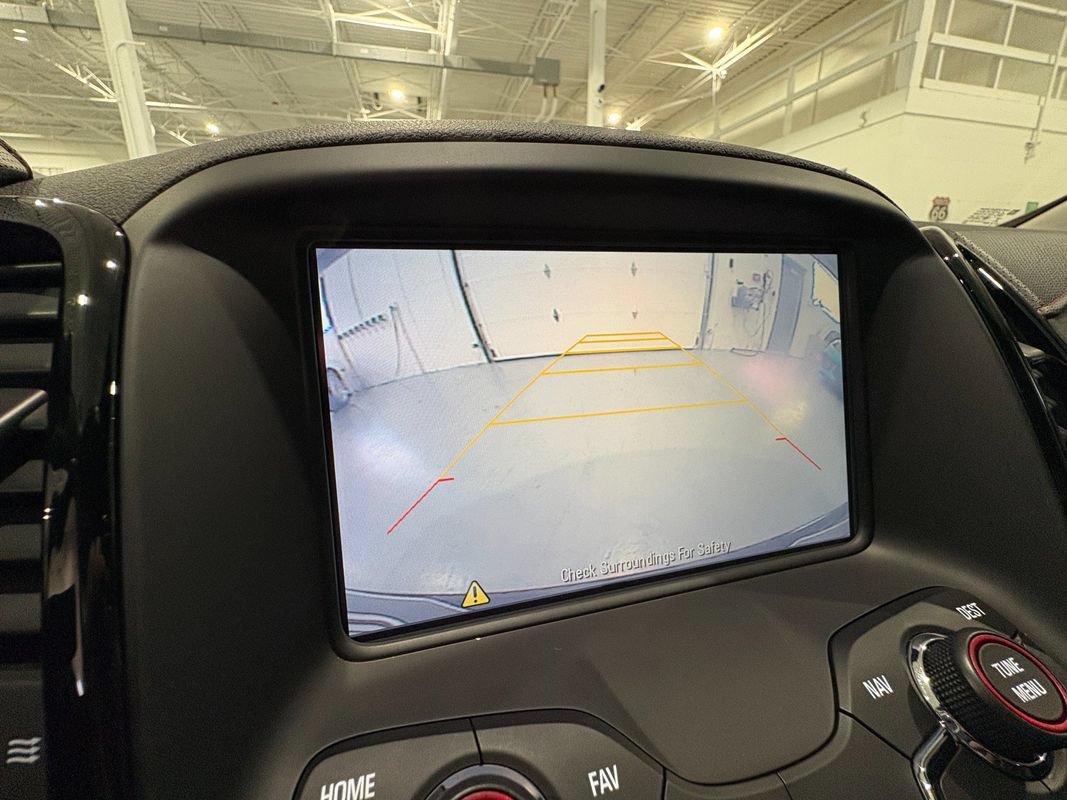 Used 2017 Chevrolet SS RWD image 23