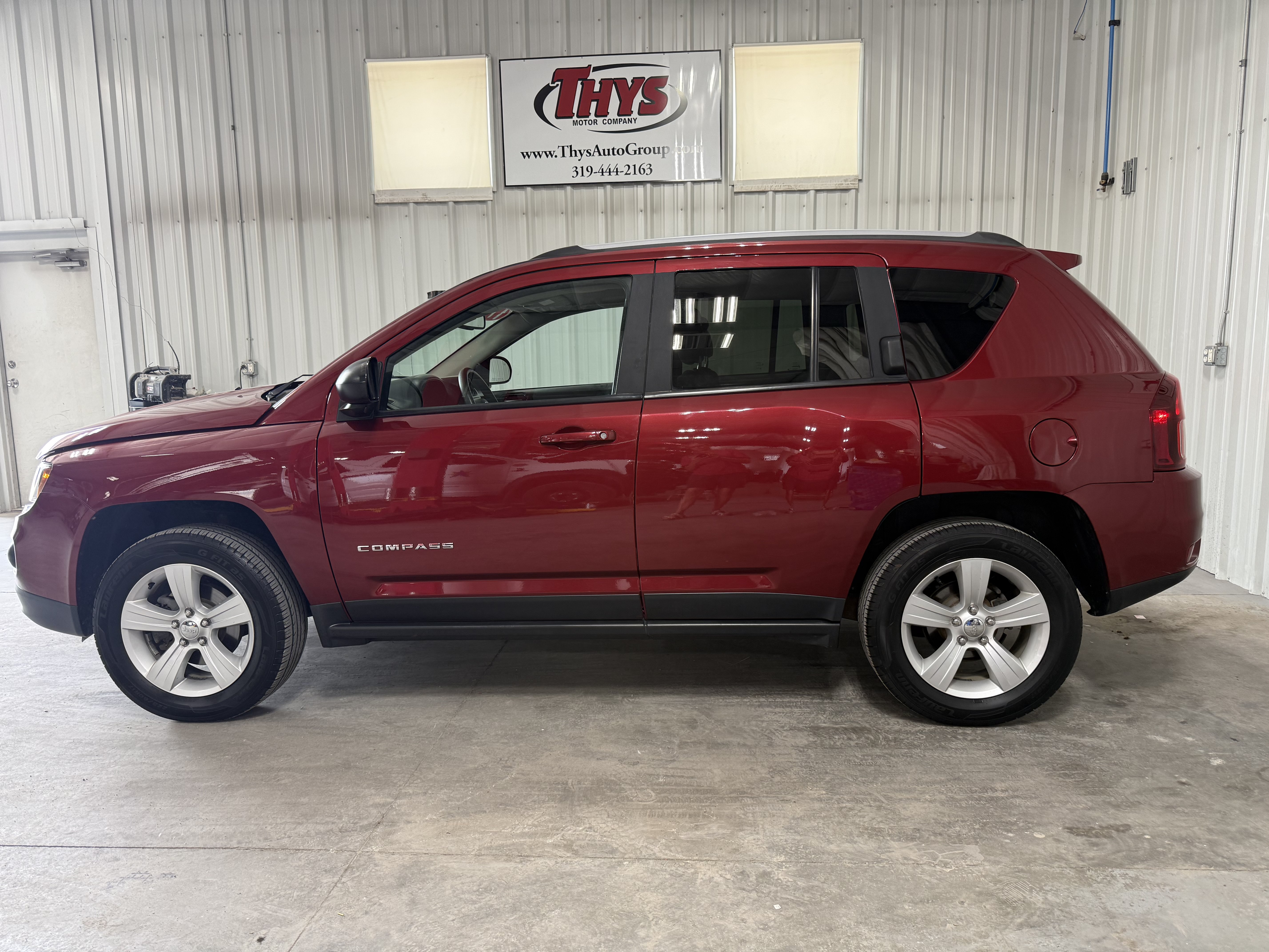 Used 2017 Jeep Compass Sport w/ Power Value Group AWD/4WD image 11