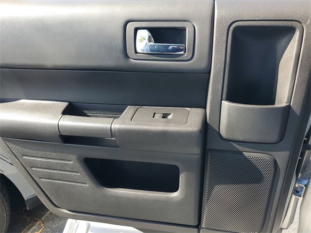 Used 2016 Ford Flex SE image 18