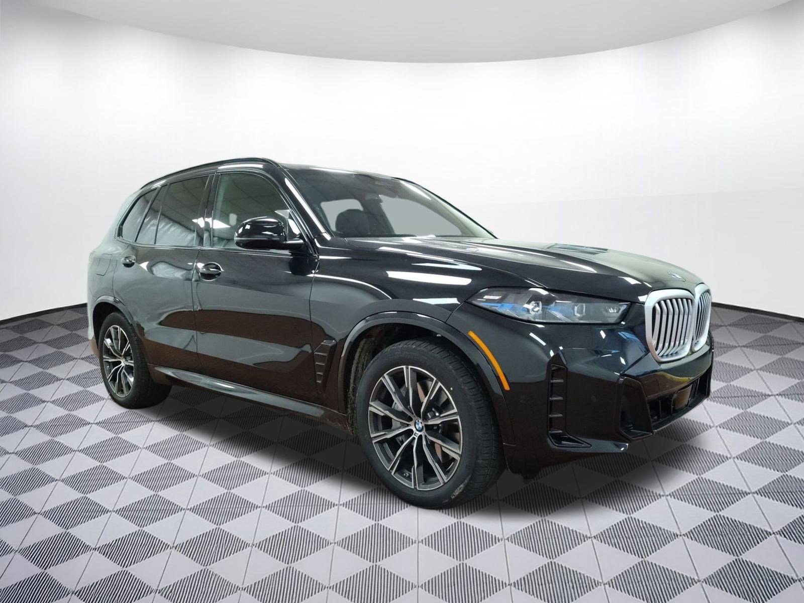 New 2026 BMW X5 xDrive50e w/ M Sport Package image 6