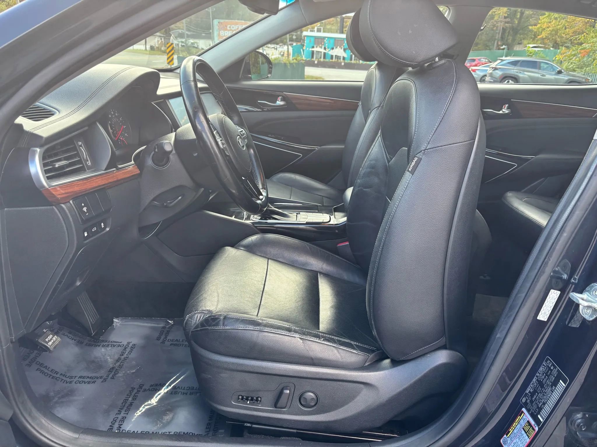 Used 2018 Kia Cadenza Premium image 22