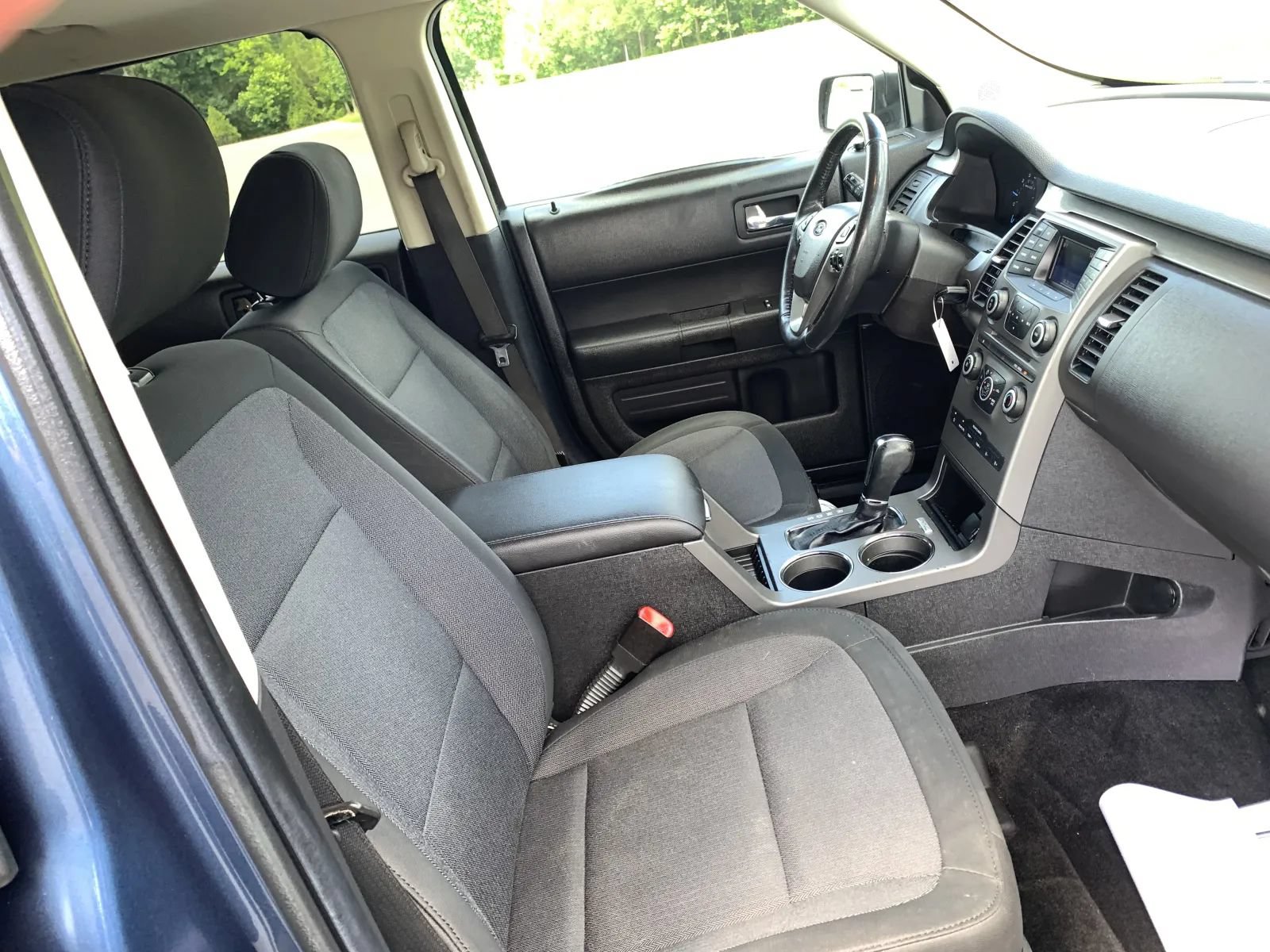 Used 2019 Ford Flex SE FWD image 25
