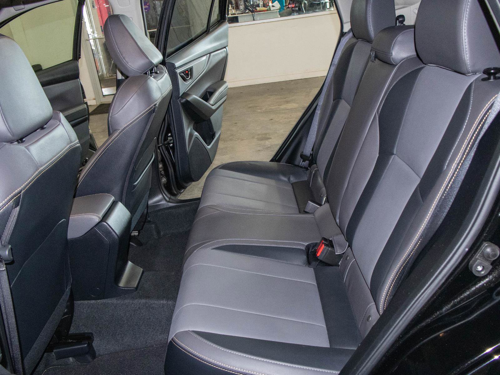 Used 2022 Subaru Crosstrek 2.5i Sport w/ Moonroof Package image 14