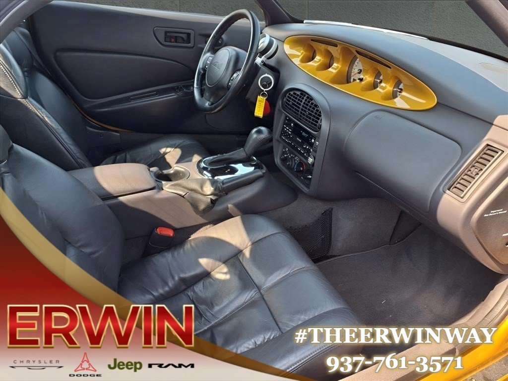 Used 2002 Chrysler Prowler RWD image 16