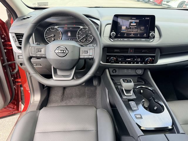 New 2026 Nissan Rogue Dark Armor FWD image 18