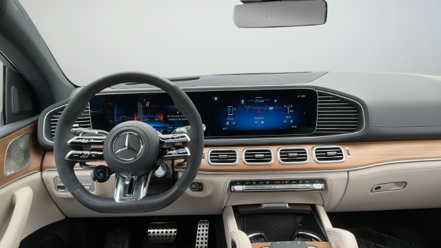 Certified 2025 Mercedes-Benz GLE 53 AMG 4MATIC Coupe image 7