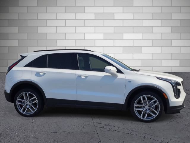 Certified 2023 Cadillac XT4 Sport FWD image 5