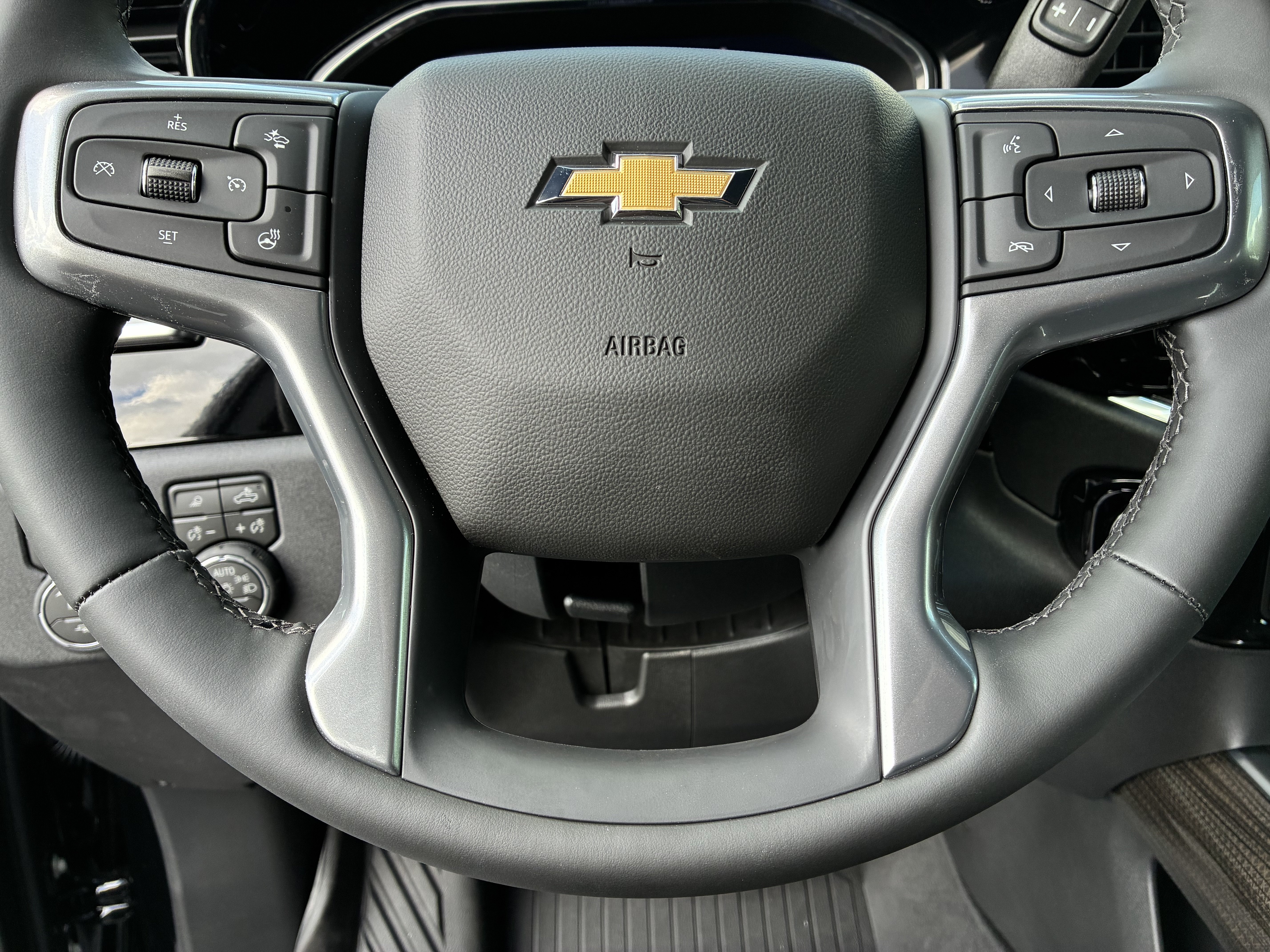 New 2026 Chevrolet Silverado 3500 LT w/ All Star Edition AWD/4WD image 29