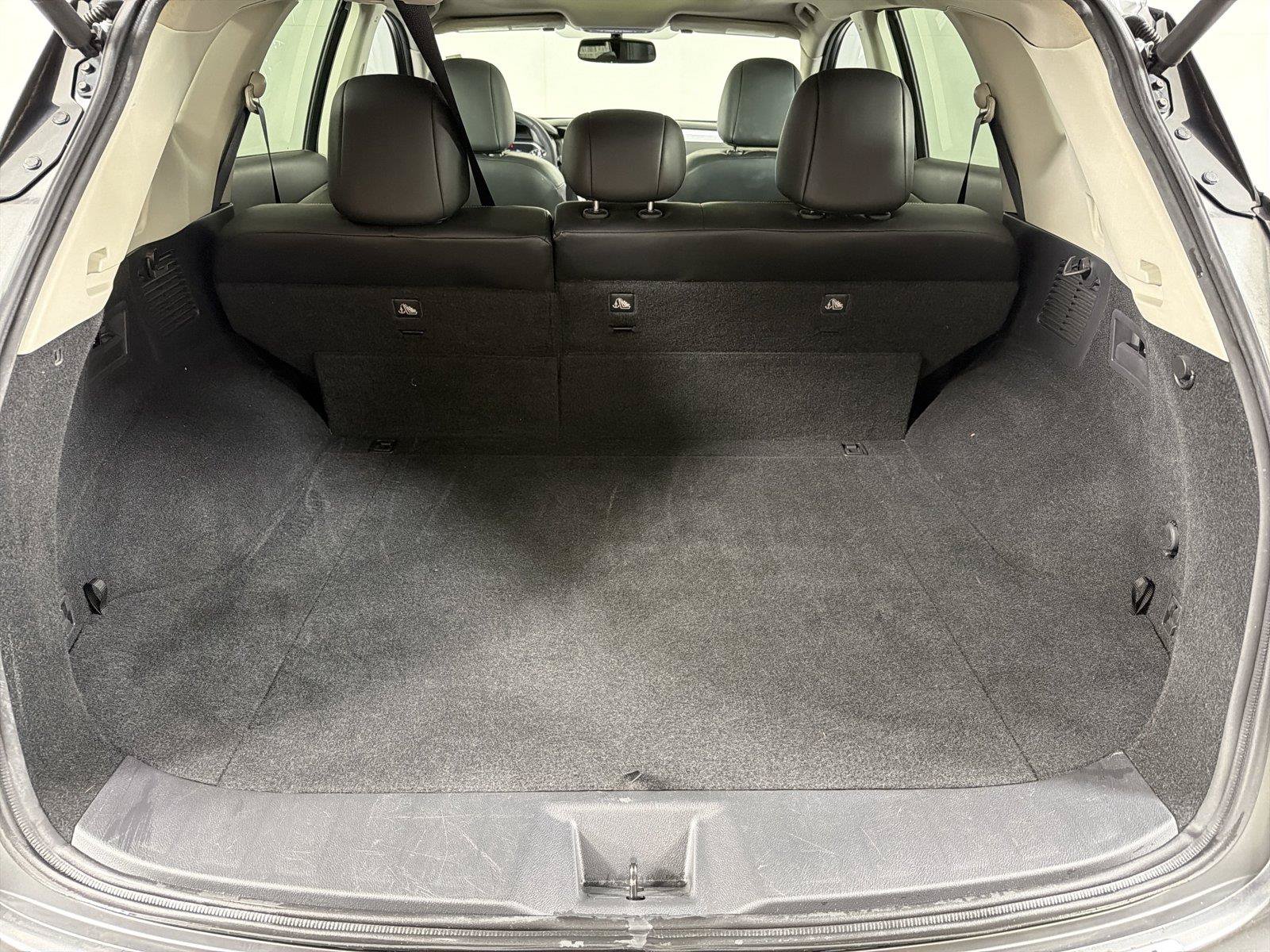 Used 2015 Nissan Murano Platinum w/ Platinum Technology Package FWD image 21