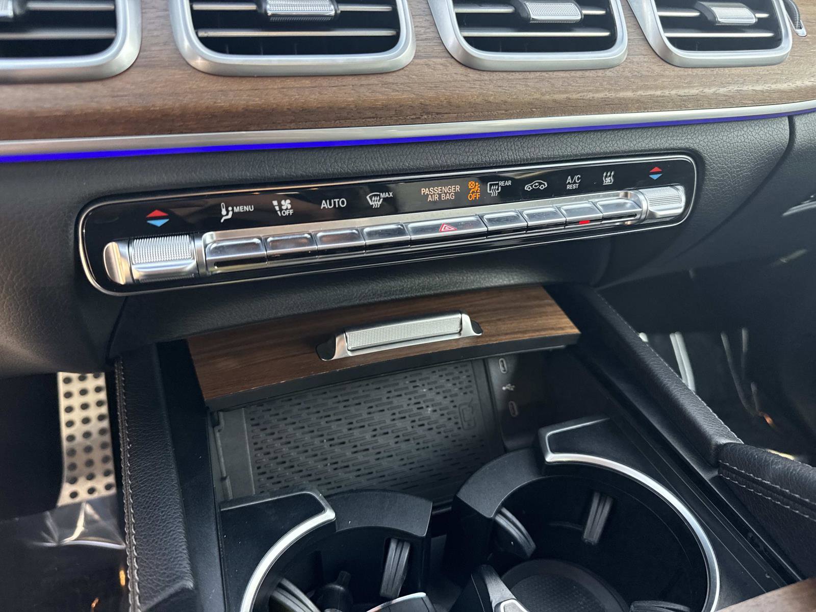 Certified 2025 Mercedes-Benz GLE 450e 4MATIC image 23