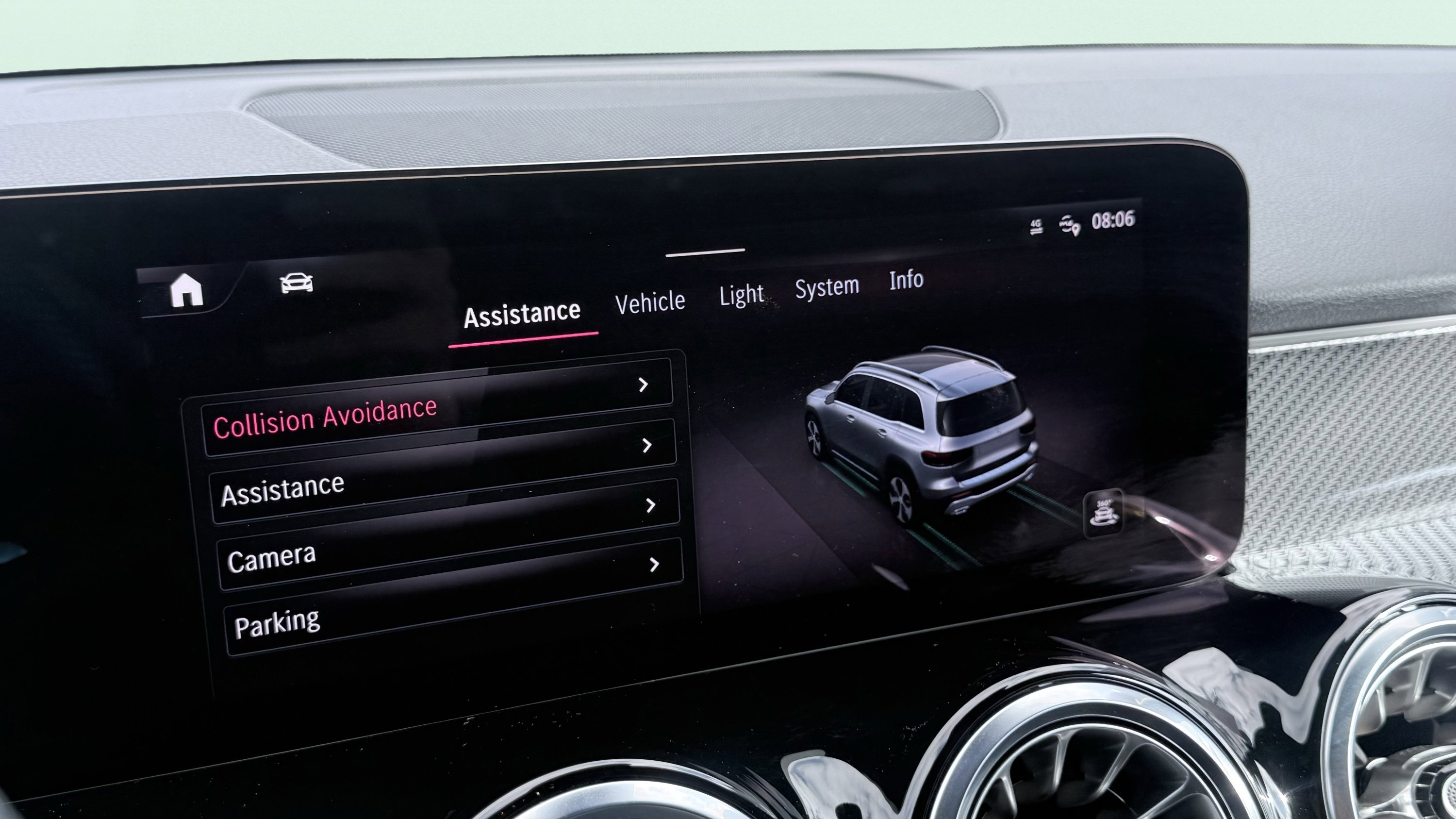 Used 2024 Mercedes-Benz GLB 250 image 74