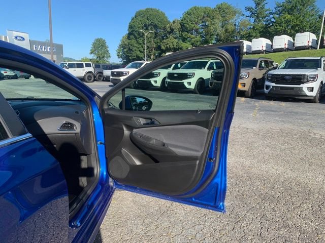 Used 2017 Chevrolet Cruze LT w/ Convenience Package FWD image 14