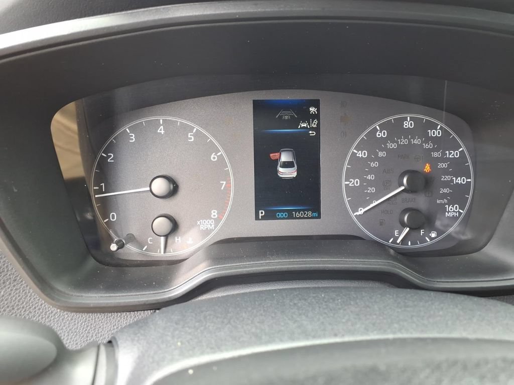 Used 2023 Toyota Corolla SE FWD image 30