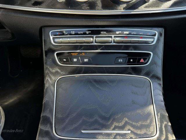 Used 2022 Mercedes-Benz E 350 4MATIC Sedan image 31