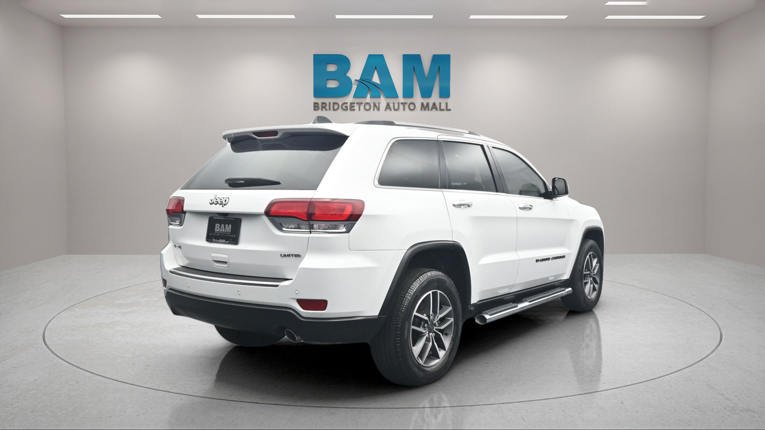 Used 2022 Jeep Grand Cherokee Limited AWD/4WD image 6