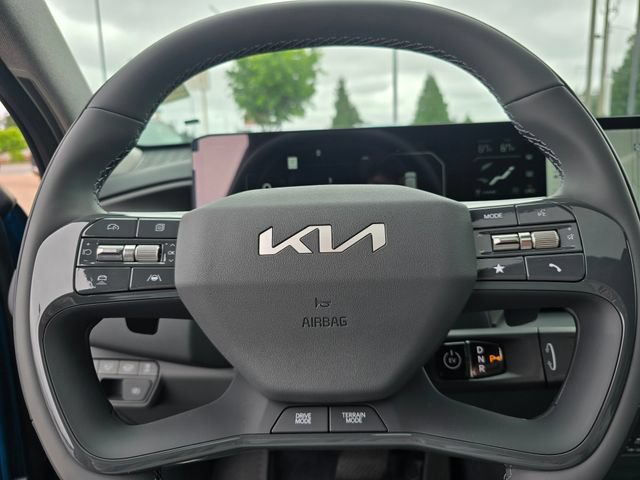 New 2026 Kia EV9 Wind AWD/4WD image 24