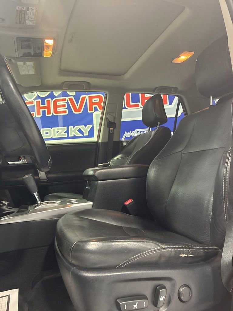 Used 2016 Toyota 4Runner Limited image 14