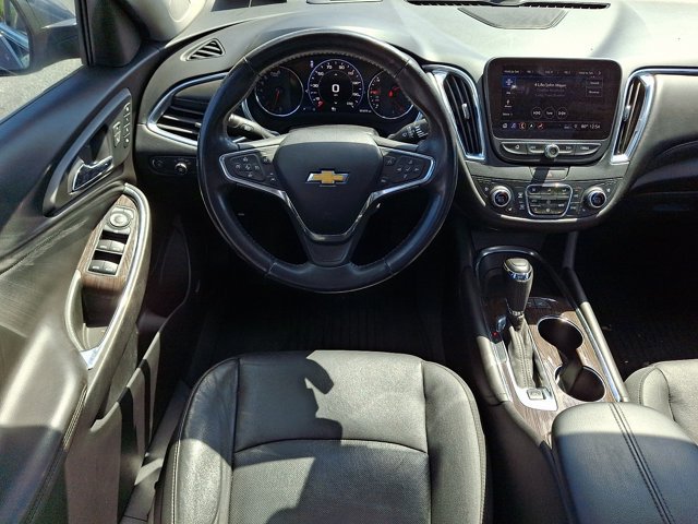 Used 2019 Chevrolet Malibu Premier w/ Sun and Wheel Package FWD image 14