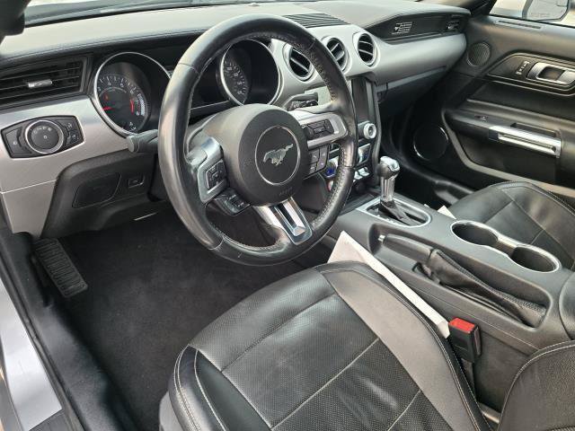 Used 2020 Ford Mustang Premium RWD image 11