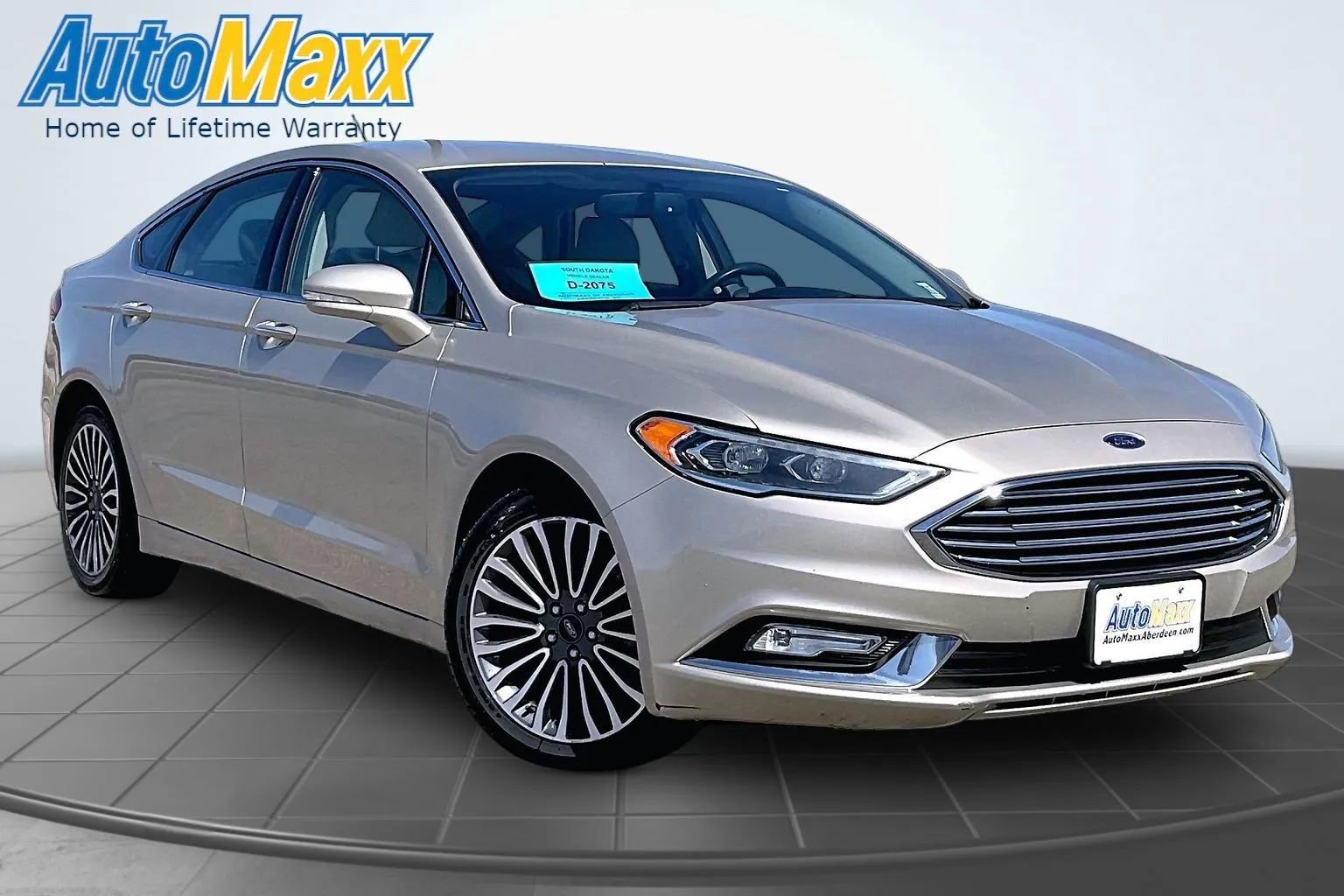 Used 2018 Ford Fusion Titanium AWD/4WD image 3