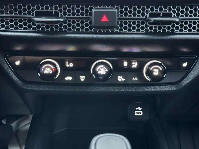 Certified 2025 Honda HR-V Sport image 21