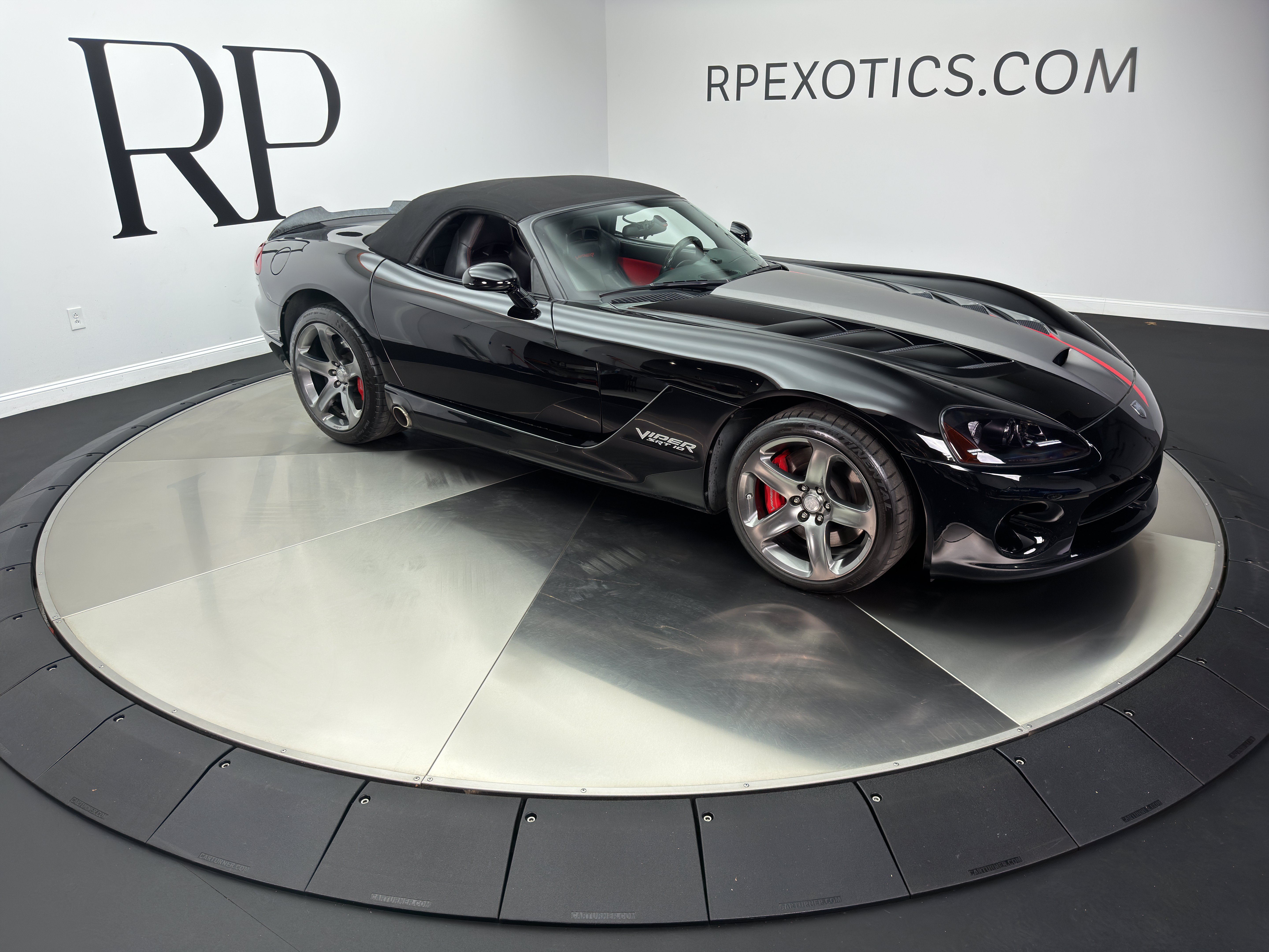 Used 2008 Dodge Viper SRT-10 w/ Protection Group RWD image 17