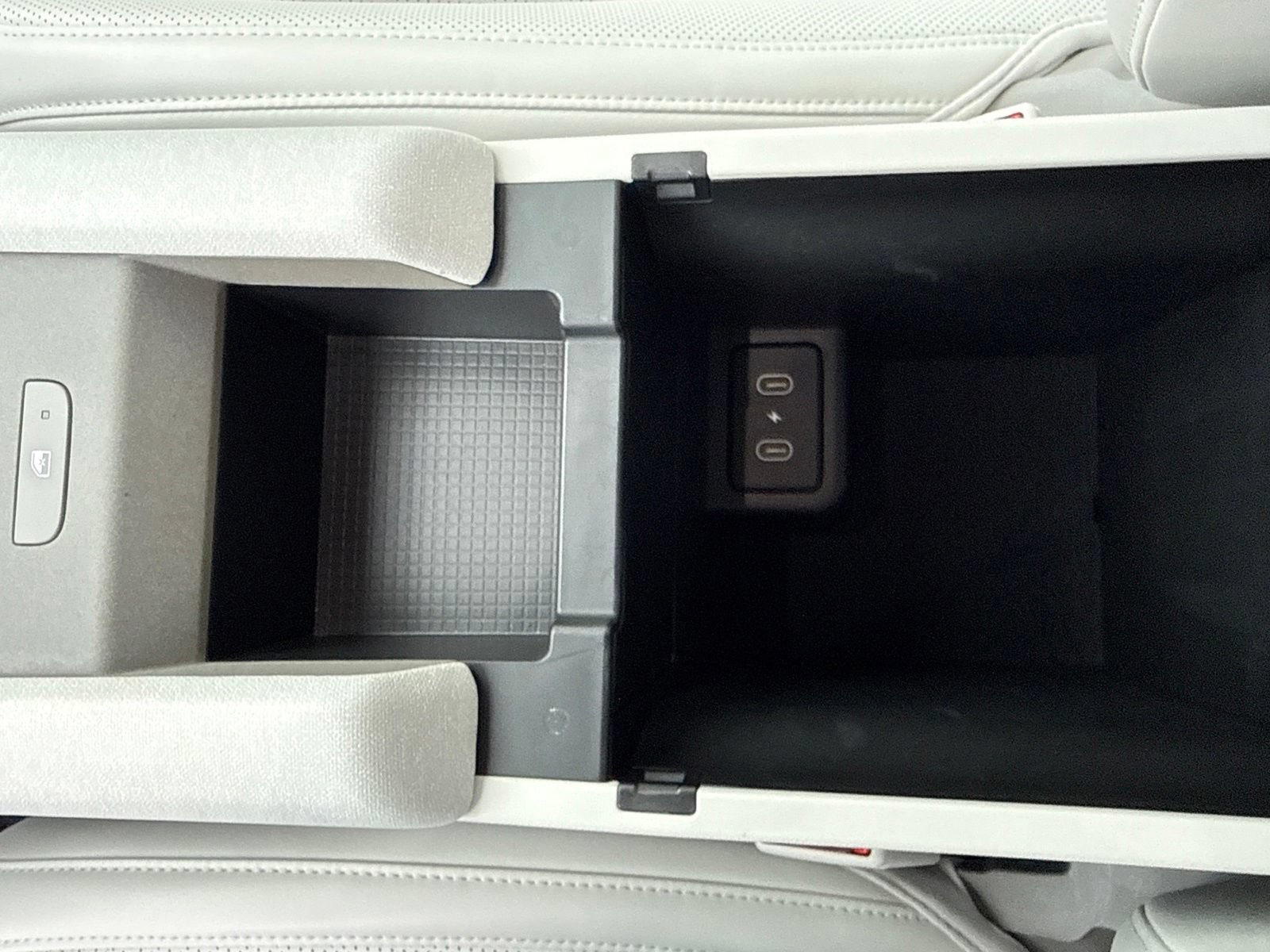 Certified 2024 Hyundai Ioniq 6 SEL RWD image 30