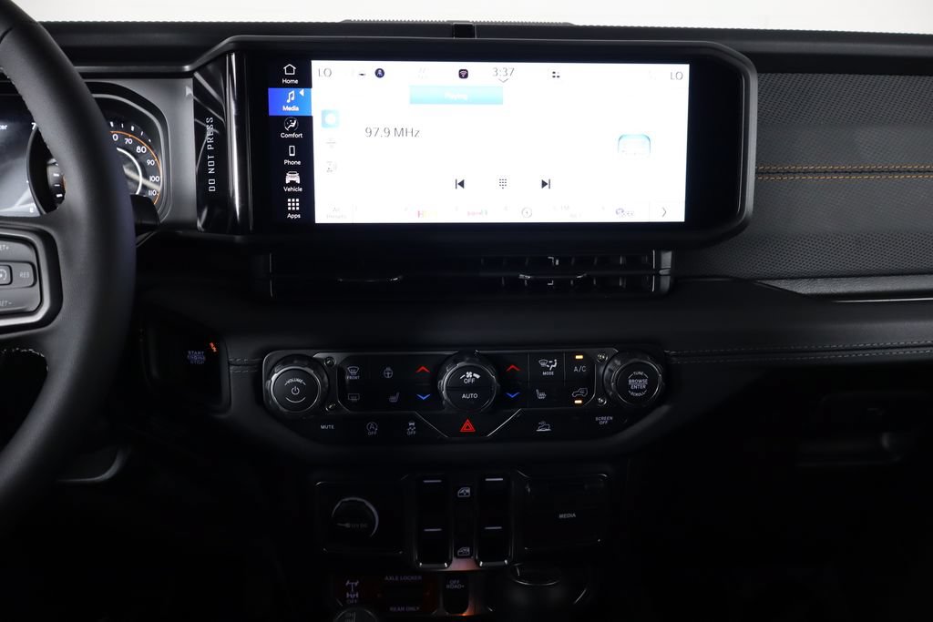 New 2026 Jeep Gladiator Mojave AWD/4WD image 26