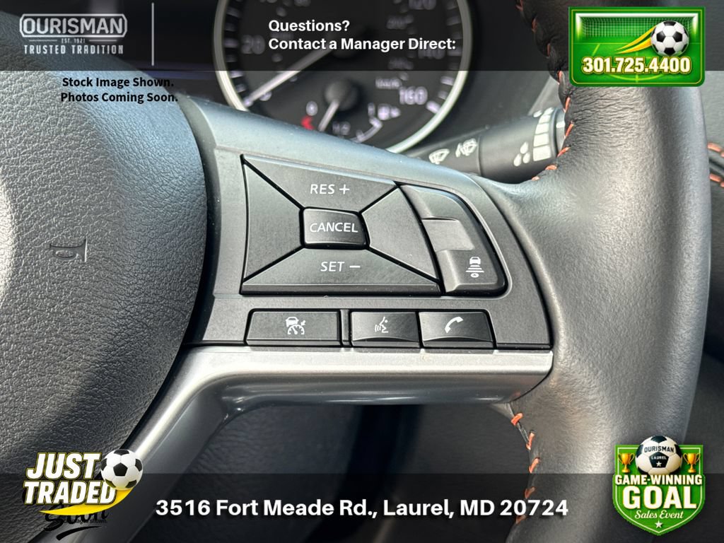 Used 2023 Nissan Sentra SR w/ Midnight Edition Package FWD image 23