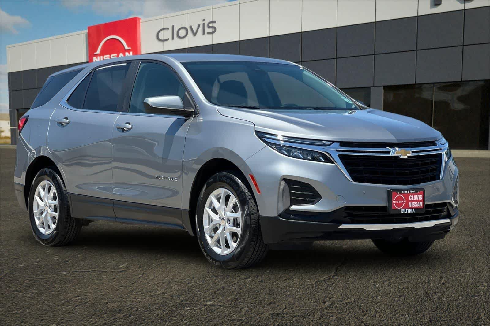 Used 2023 Chevrolet Equinox LT FWD image 10