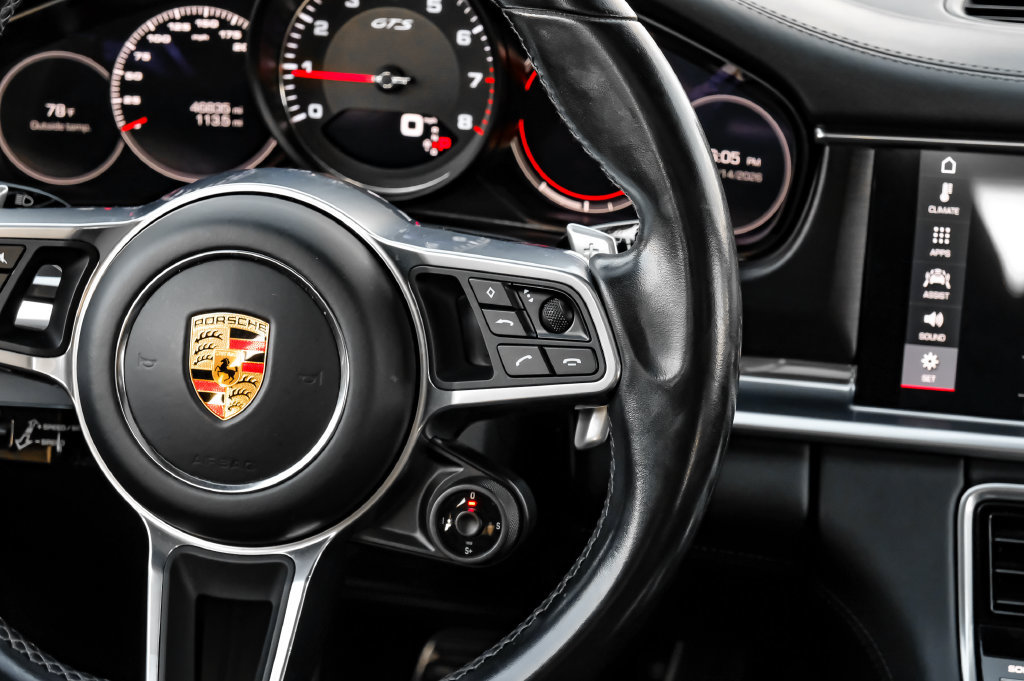 Used 2019 Porsche Panamera GTS AWD/4WD image 17