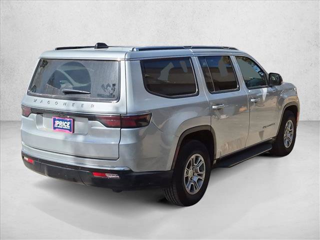 Used 2024 Jeep Wagoneer 4WD w/ HD Trailer Tow Package image 5