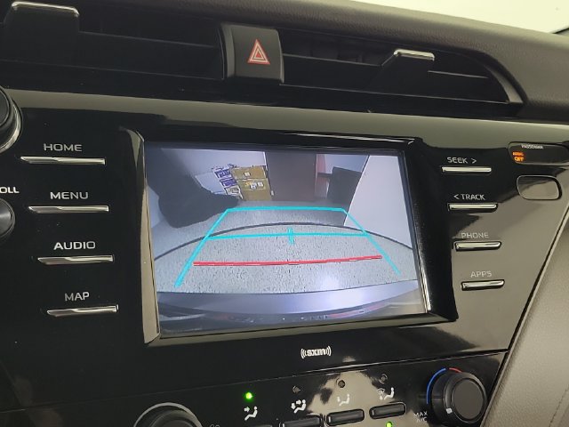 Used 2020 Toyota Camry LE FWD image 29