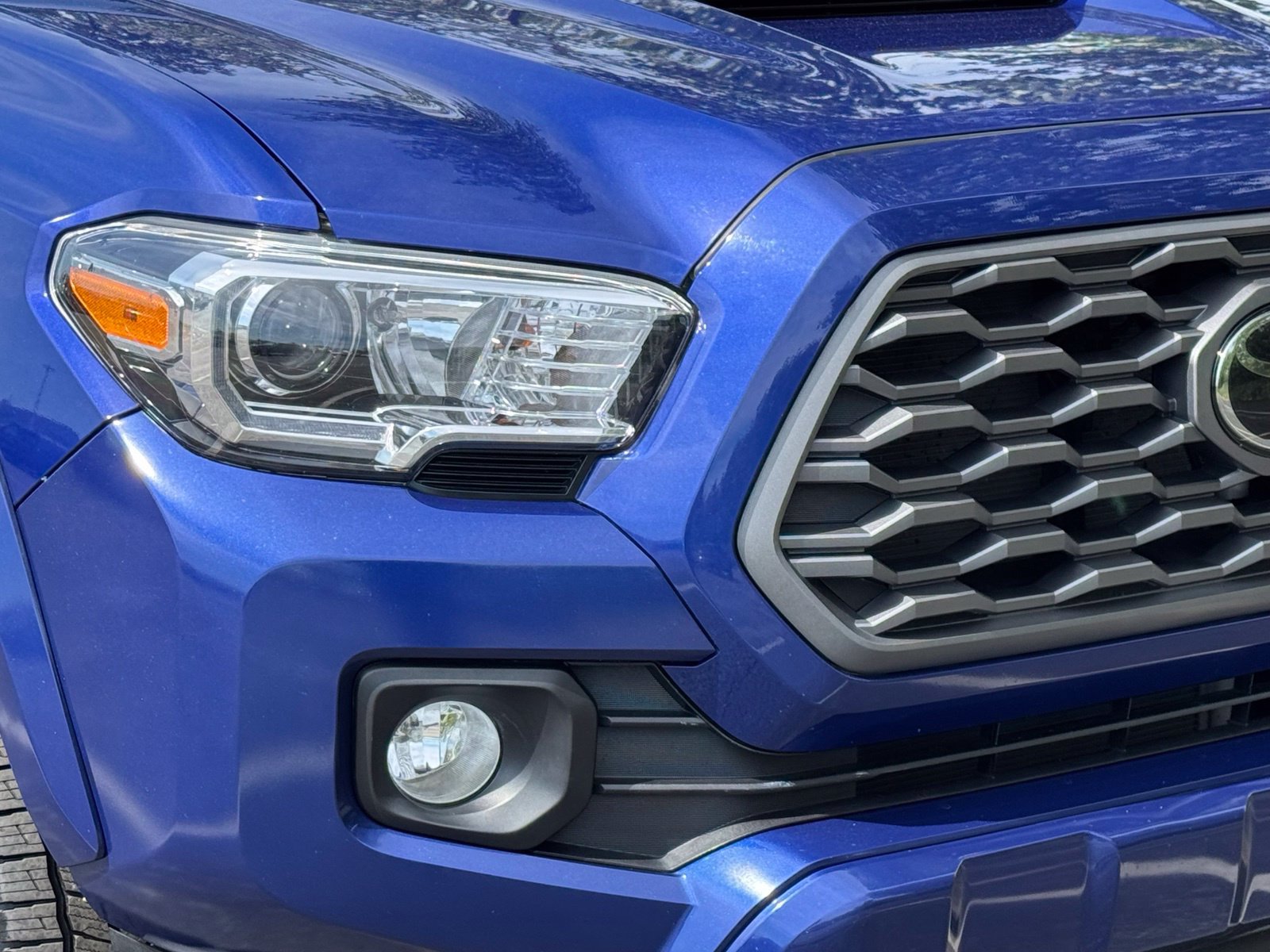 Used 2022 Toyota Tacoma TRD Sport AWD/4WD image 59