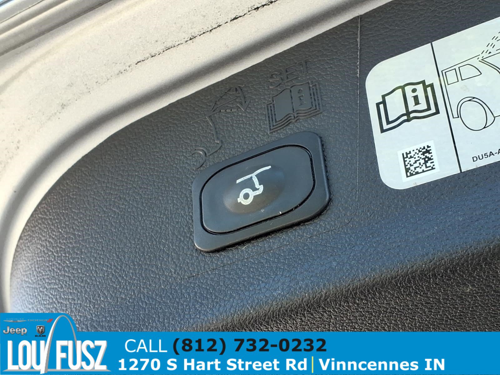 Used 2018 Ford Escape Titanium FWD image 23