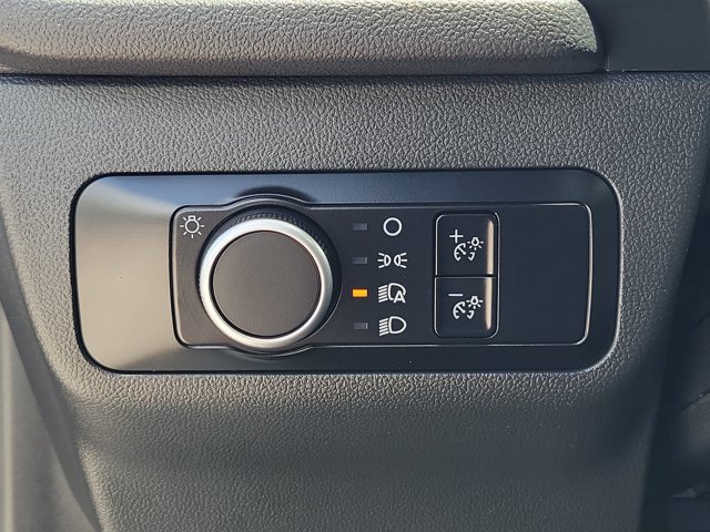 Certified 2025 Ford Escape ST-Line FWD image 22