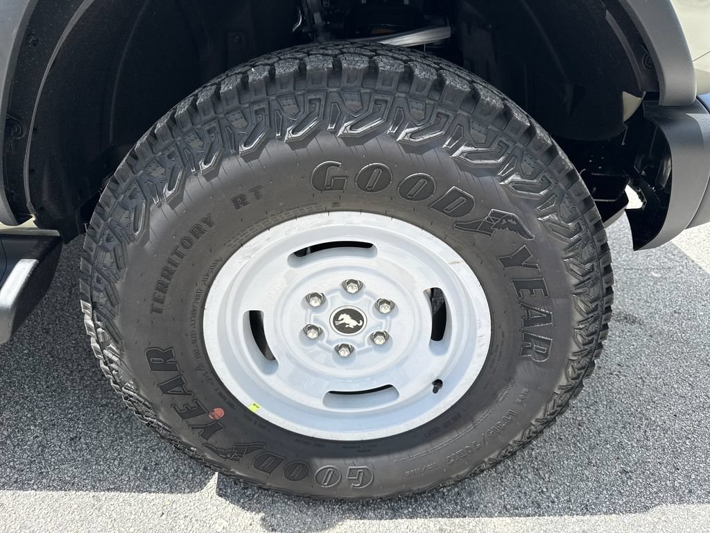 New 2026 Ford Bronco Heritage Edition AWD/4WD image 10