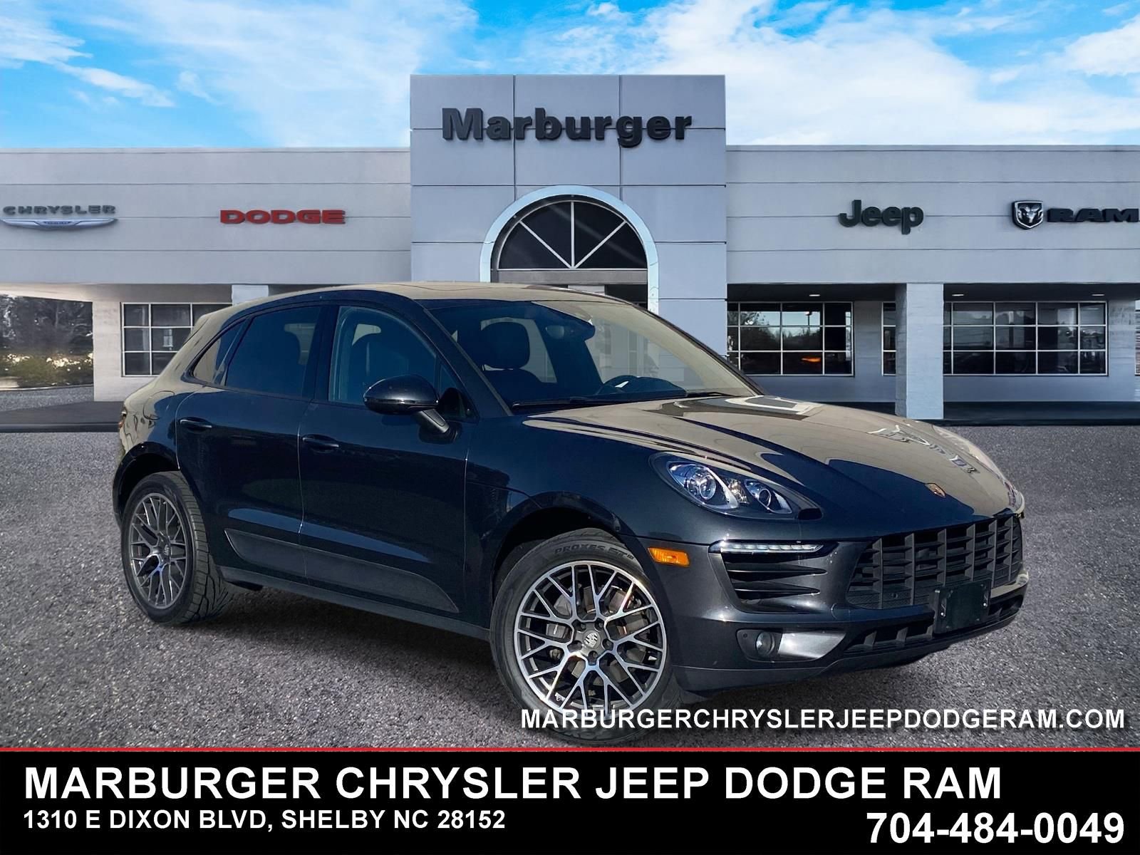 Used 2018 Porsche Macan w/ Premium Package Plus AWD/4WD image 1