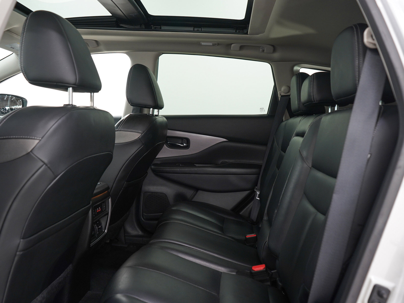 Used 2023 Nissan Murano SL w/ SL Moonroof Package AWD/4WD image 19