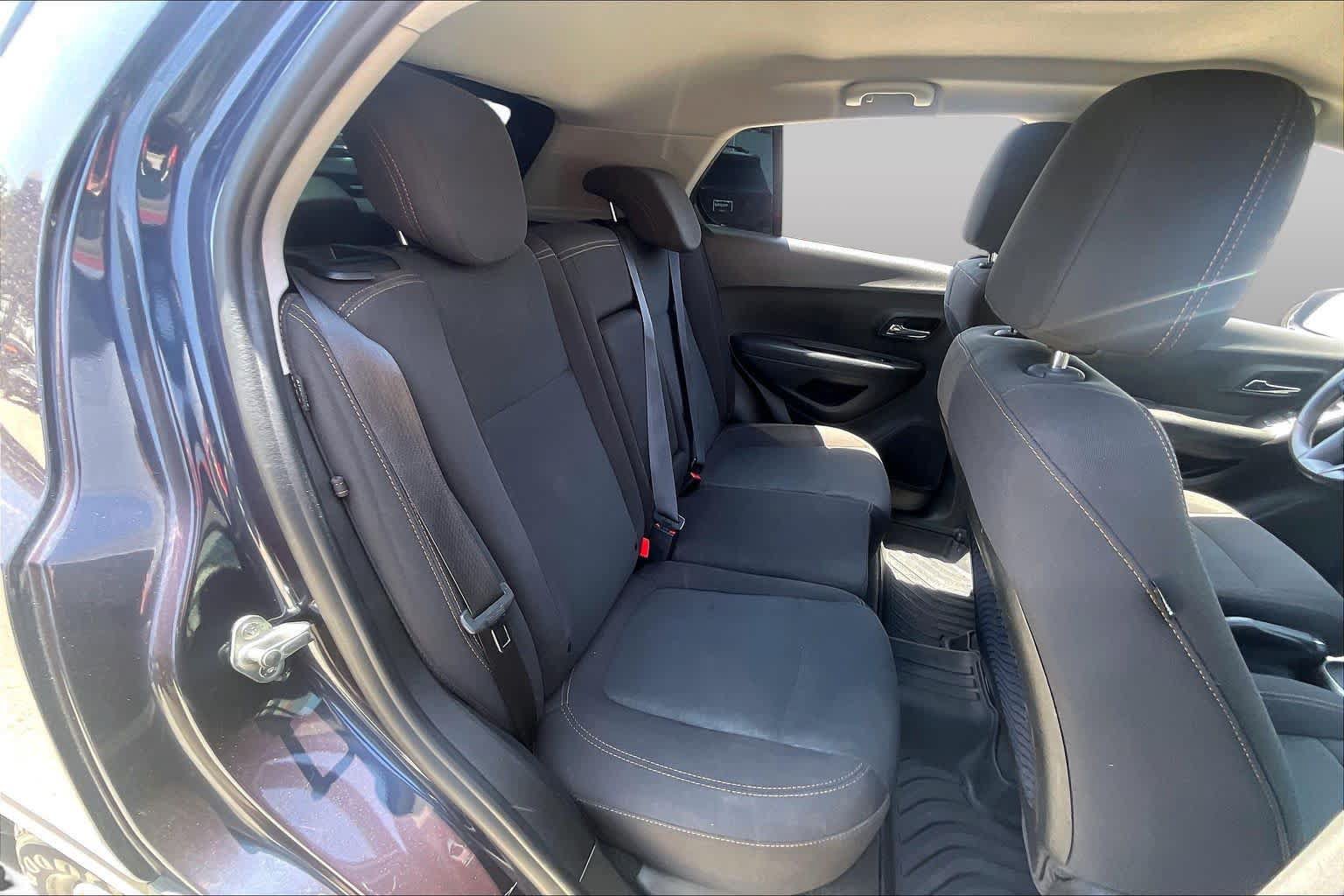 Used 2019 Chevrolet Trax LS w/ Tint and Cruise Package FWD image 19