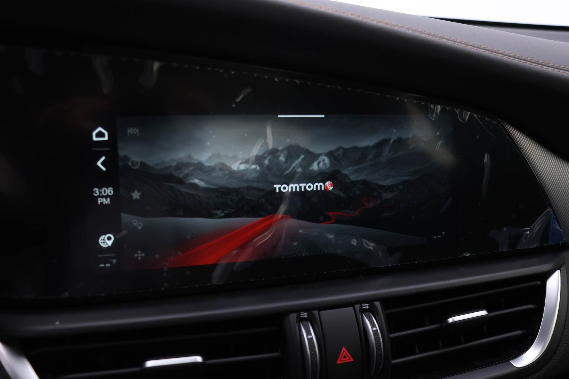 New 2025 Alfa Romeo Giulia AWD w/ Driving Assist Package image 10