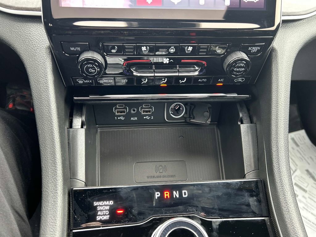 New 2025 Jeep Grand Cherokee Limited w/ Luxury Tech Group II image 19