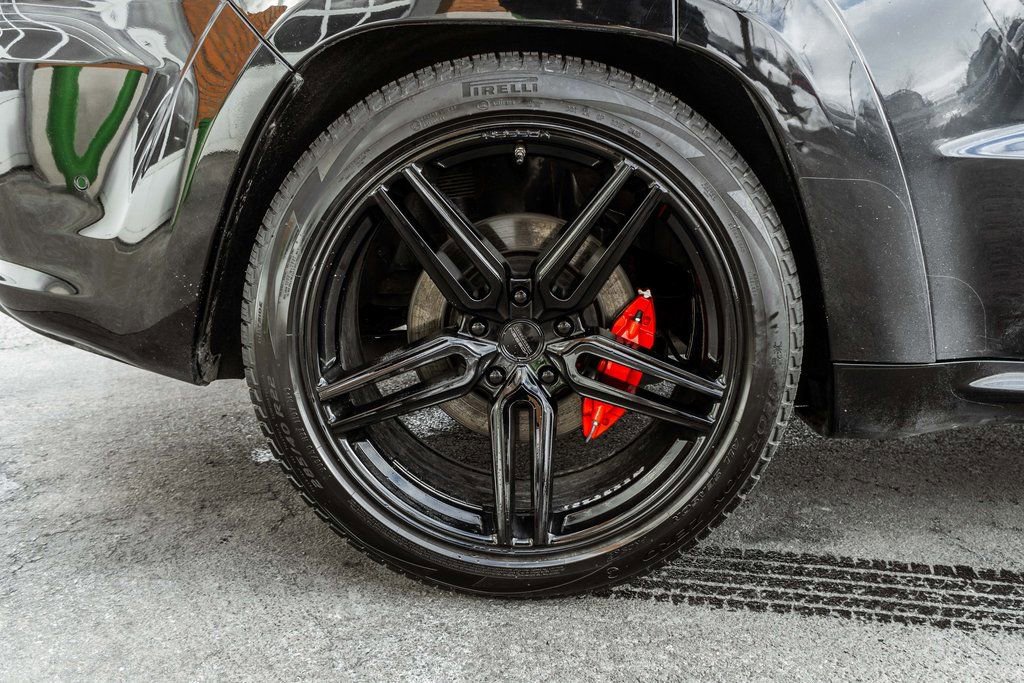 Used 2020 Jeep Grand Cherokee SRT image 35