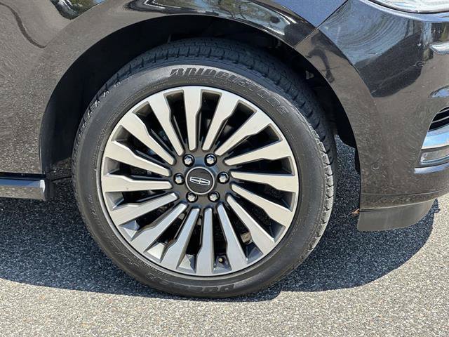 Used 2021 Lincoln Navigator Reserve AWD/4WD image 7