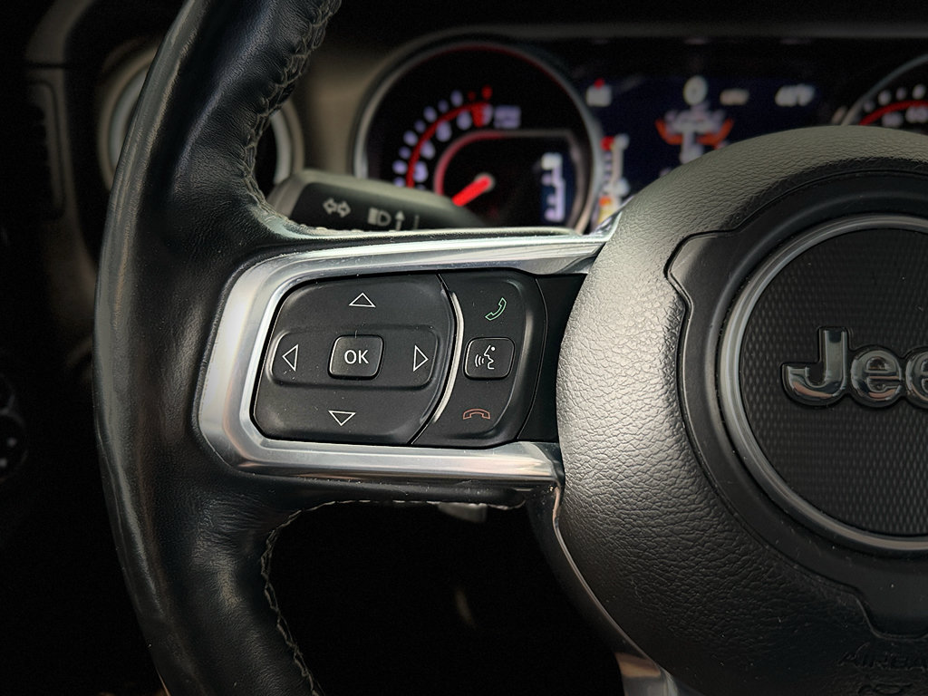 Used 2021 Jeep Wrangler Unlimited Rubicon AWD/4WD image 15